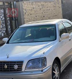 تۆیۆتا کراون